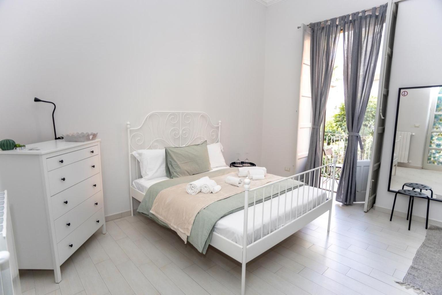 Shr-Sicily Holiday Rooms Катанія Екстер'єр фото